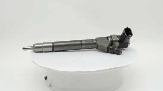 Nuovissimo iniettore di carburante diesel Common Rail per Renault Nissan Vauxhall 2.5 0445110141